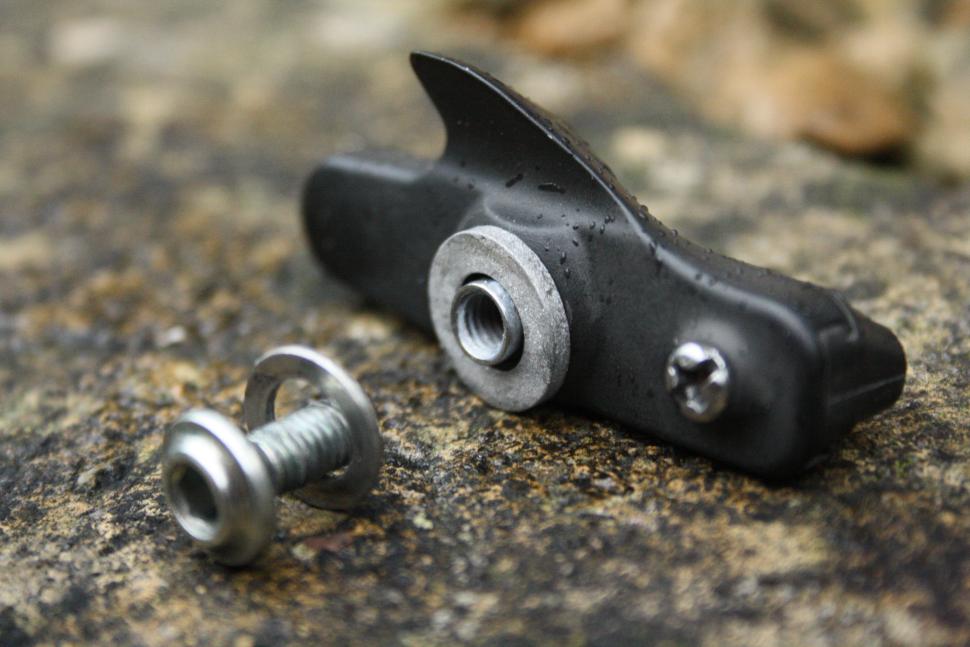 Learn How To Easily Replace Your Road Bike S Rim Brake Pads In Steps