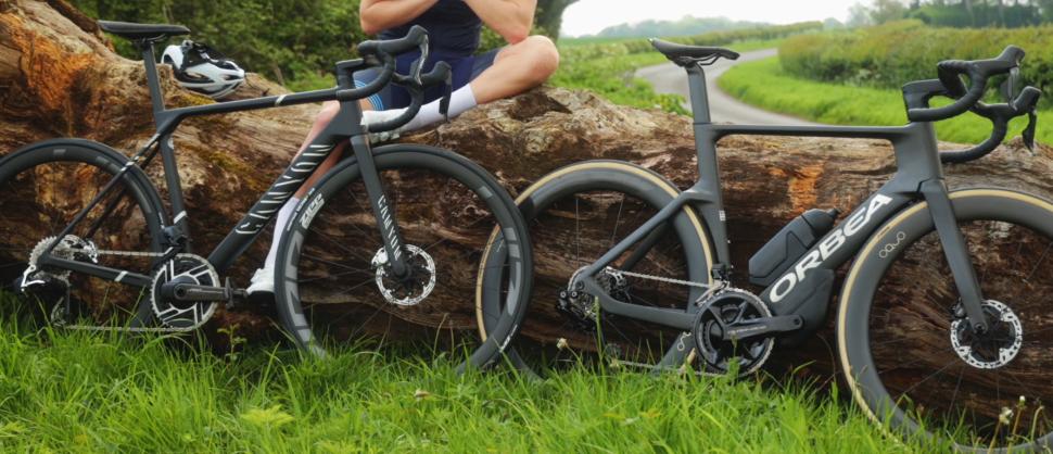 Sram Red Axs Vs Shimano Dura Ace R Which Top Tier Road