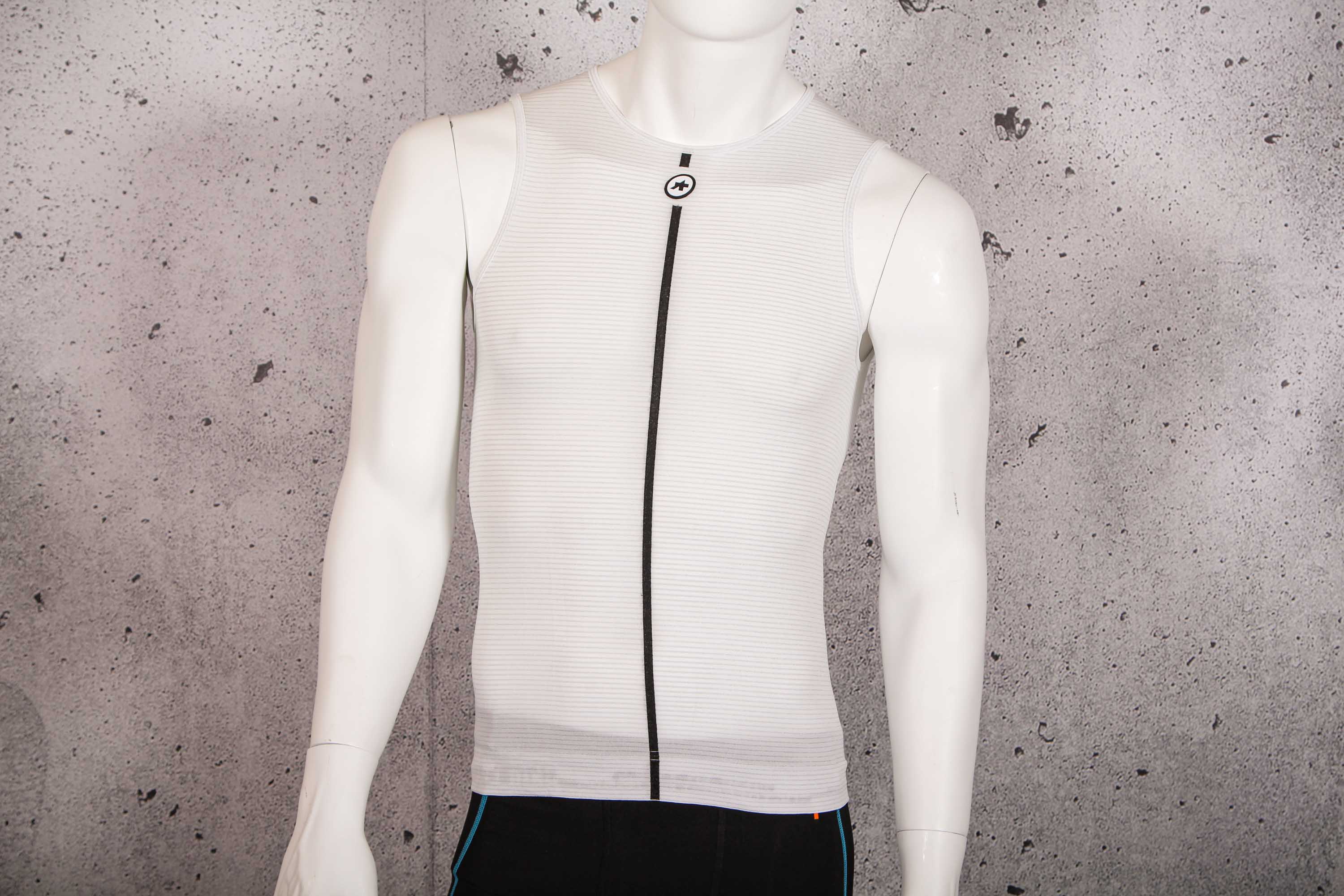 Review: Assos Summer NS Skin Layer | road.cc