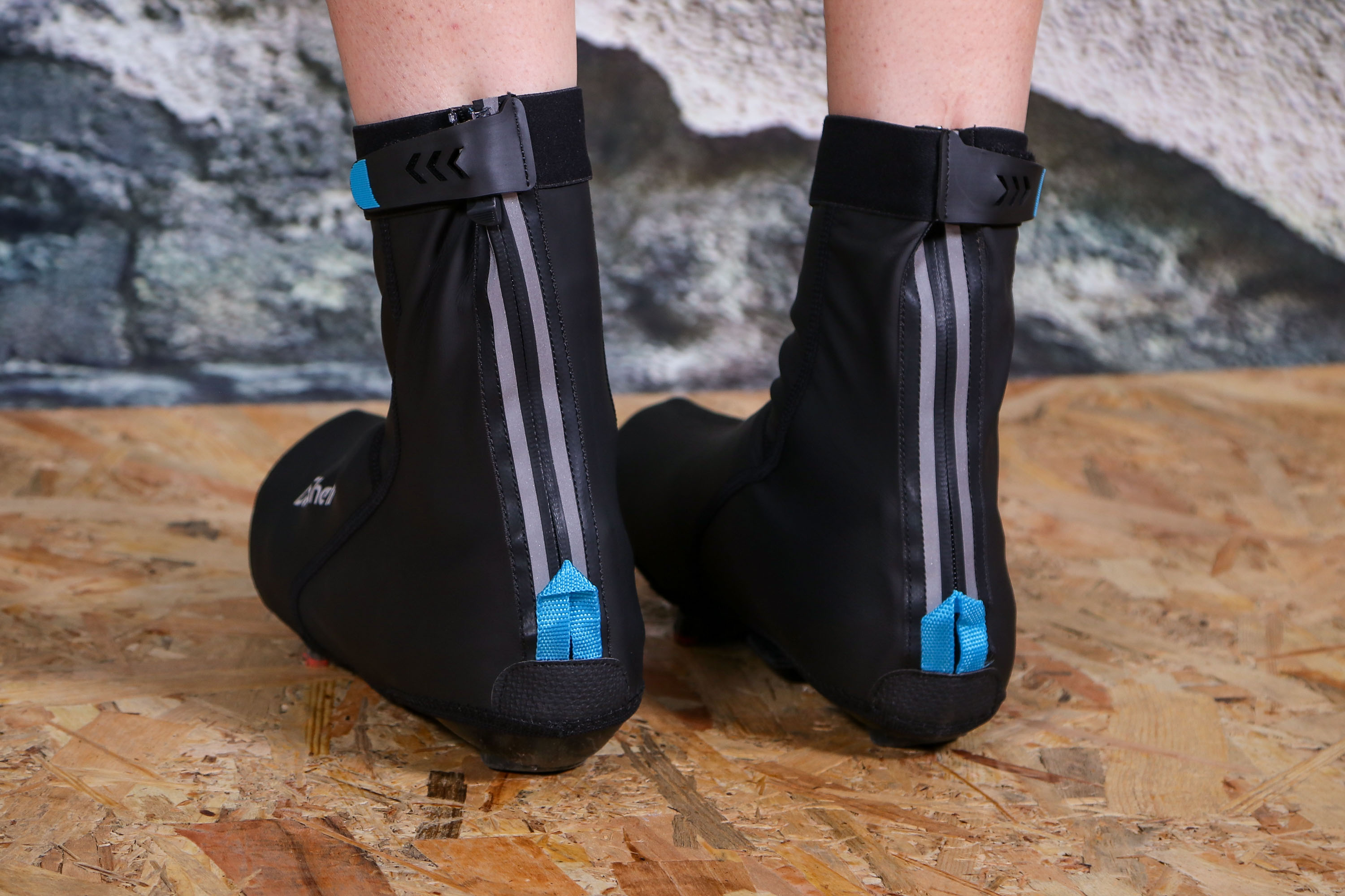 Review: DexShell Light Weight Overshoes | road.cc
