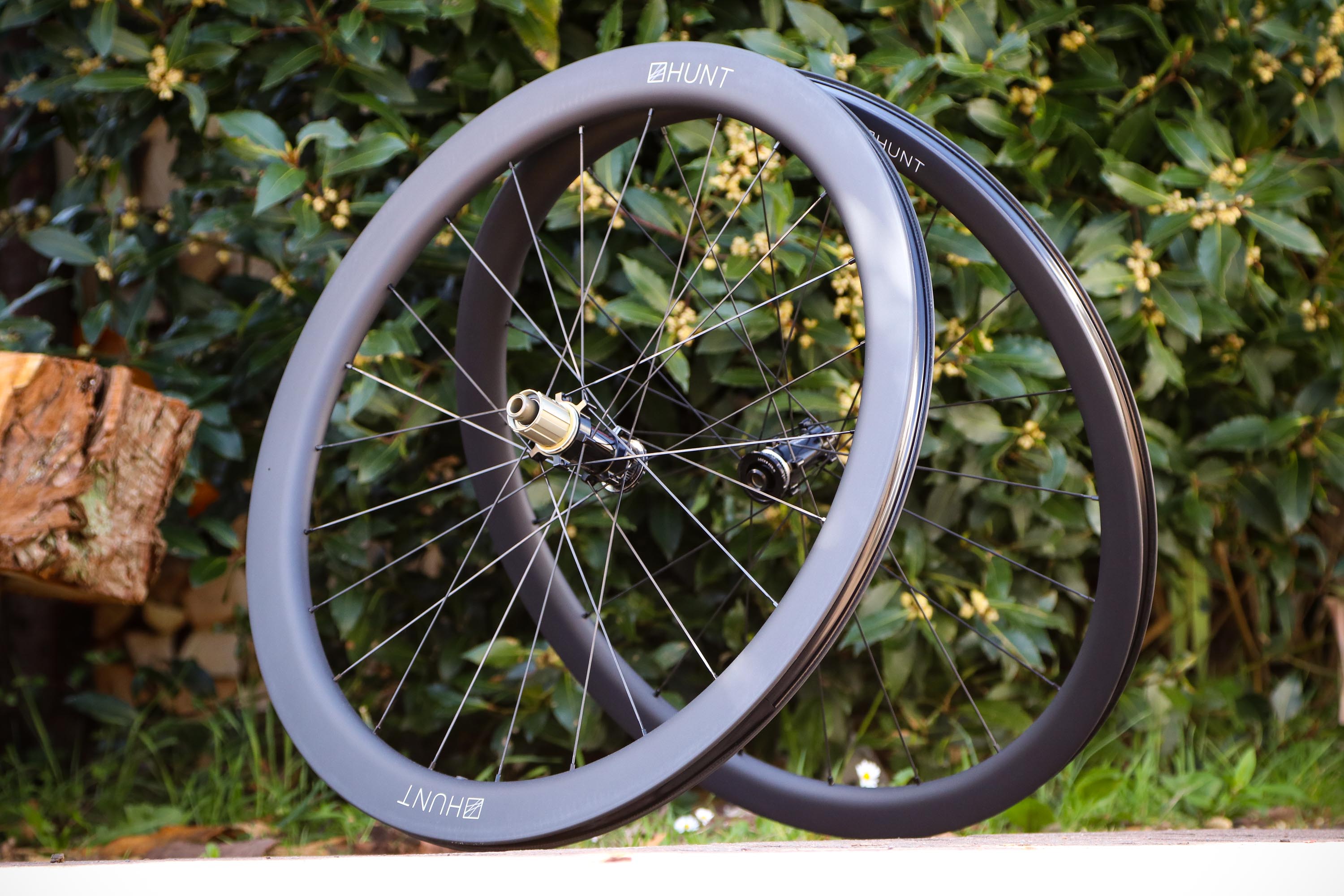 carbon aero wheels