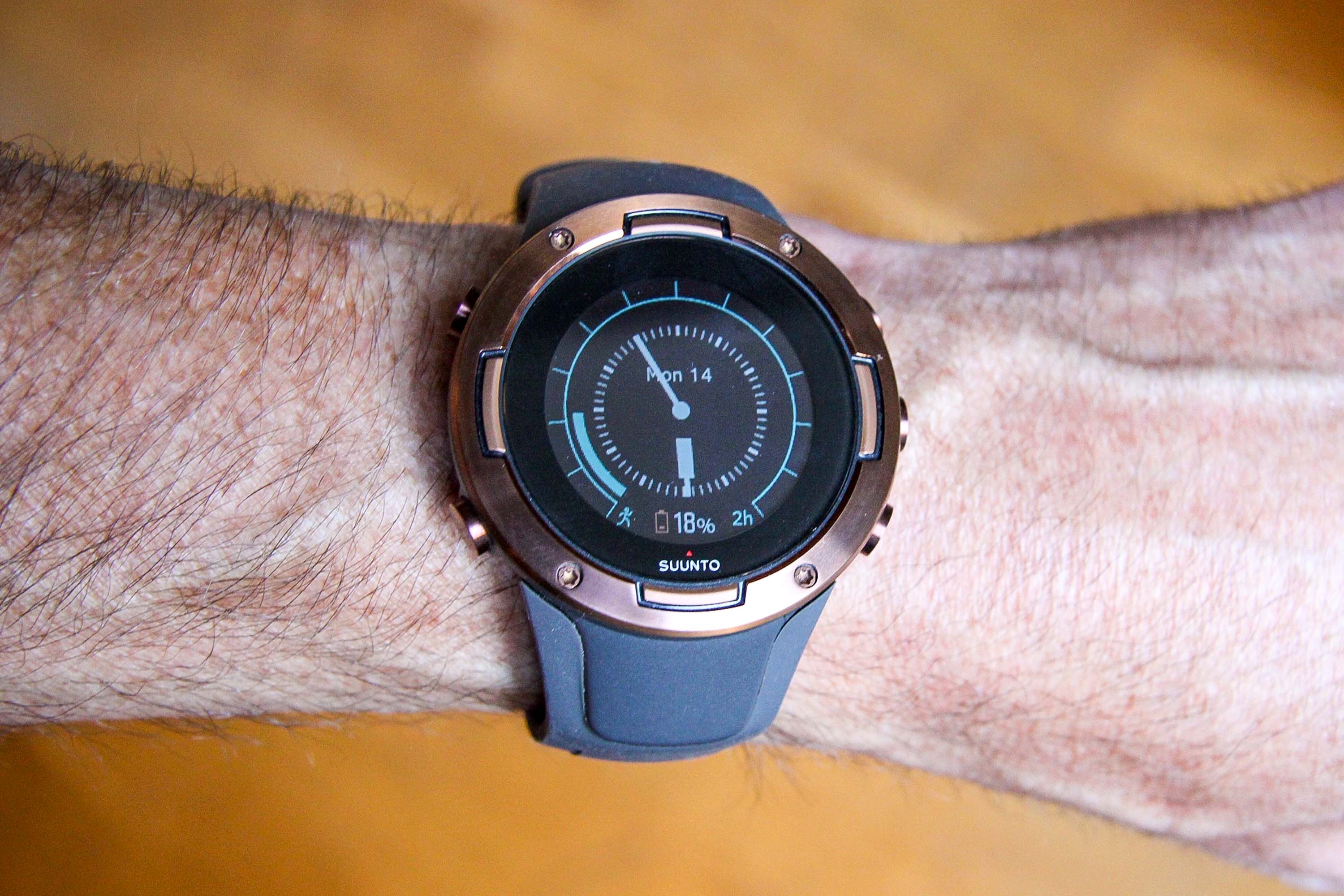 SUUNTO 5 All Black Smartwatch Fitness Activity Tracker schwarz Uhr GPS-Sportuhr 