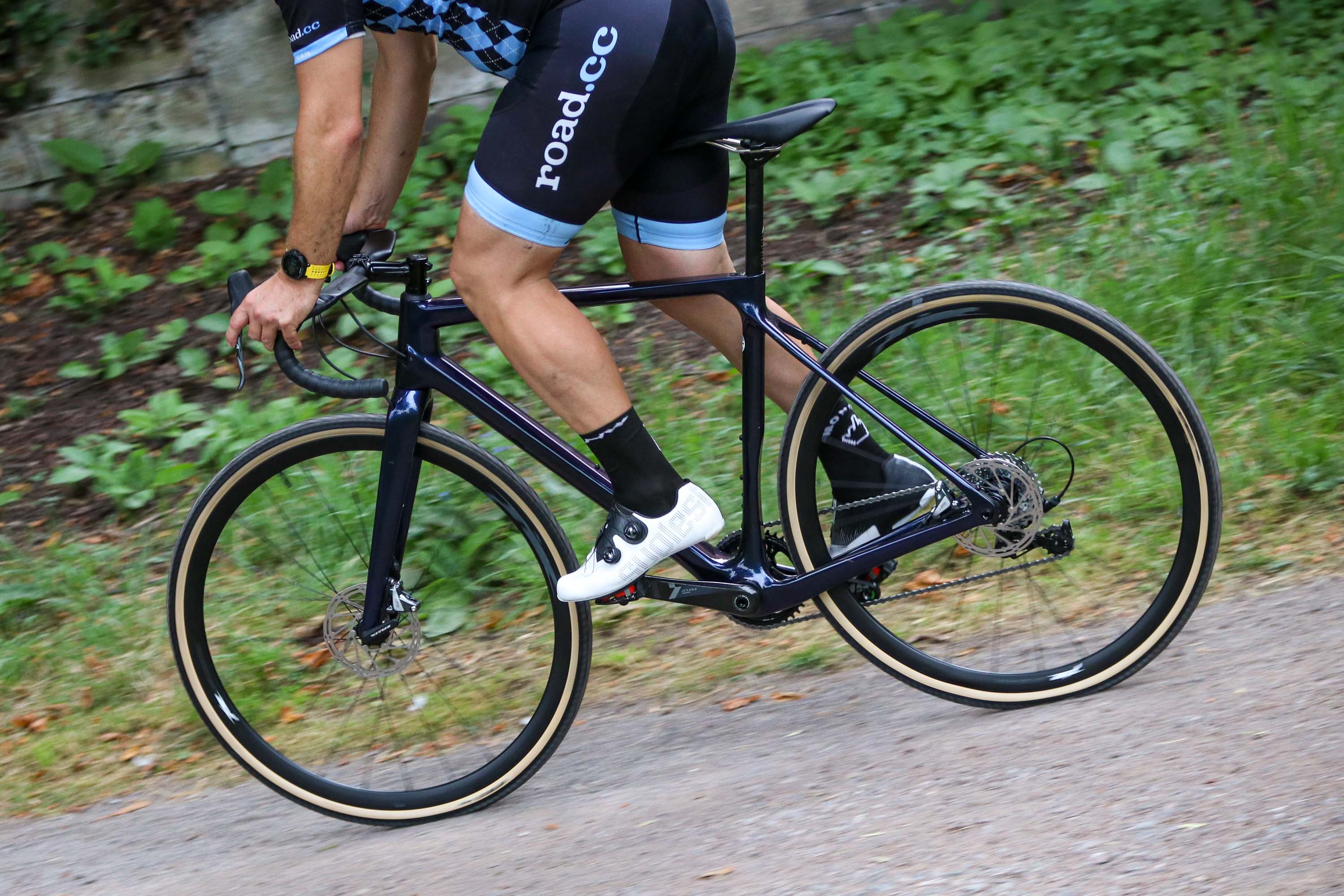 Review: Vitus Energie EVO CRS (Force - 2021) | road.cc