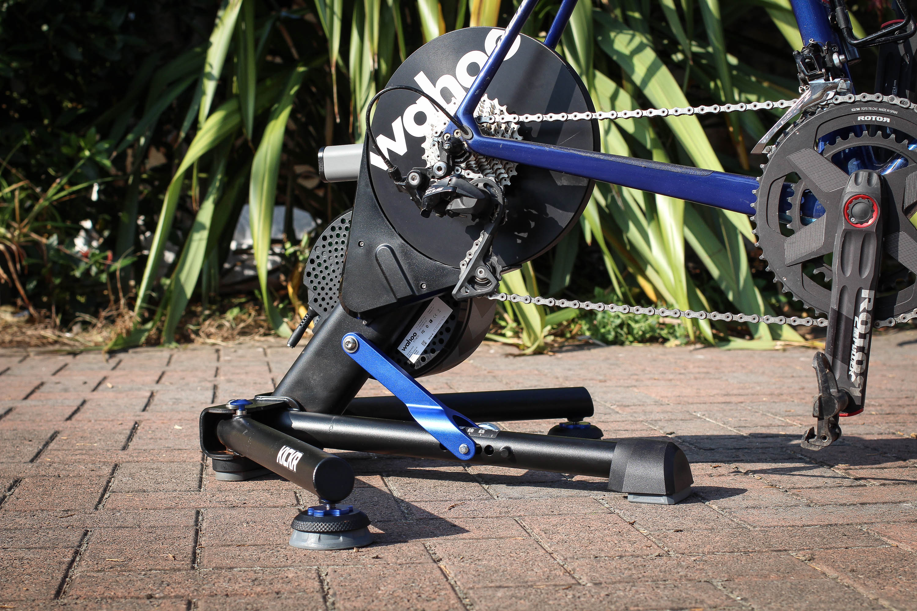 wahoo kickr smart turbo trainer v5