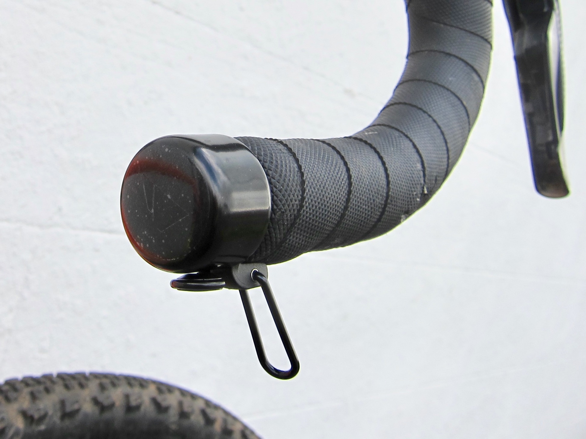 M Part Carbon fibre look bar end plugs for Road bikes
