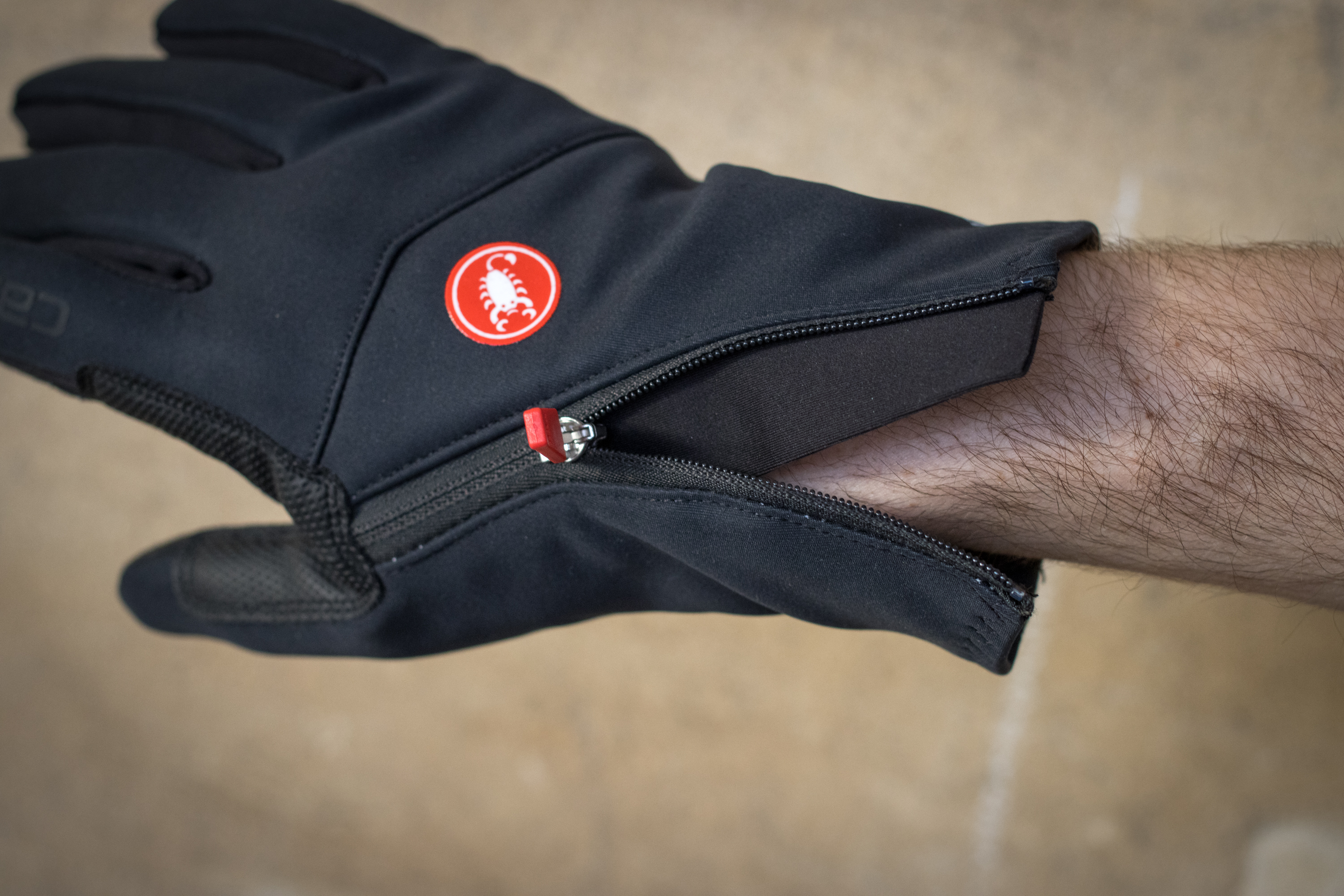 Review: Castelli Mortirolo Gloves | road.cc