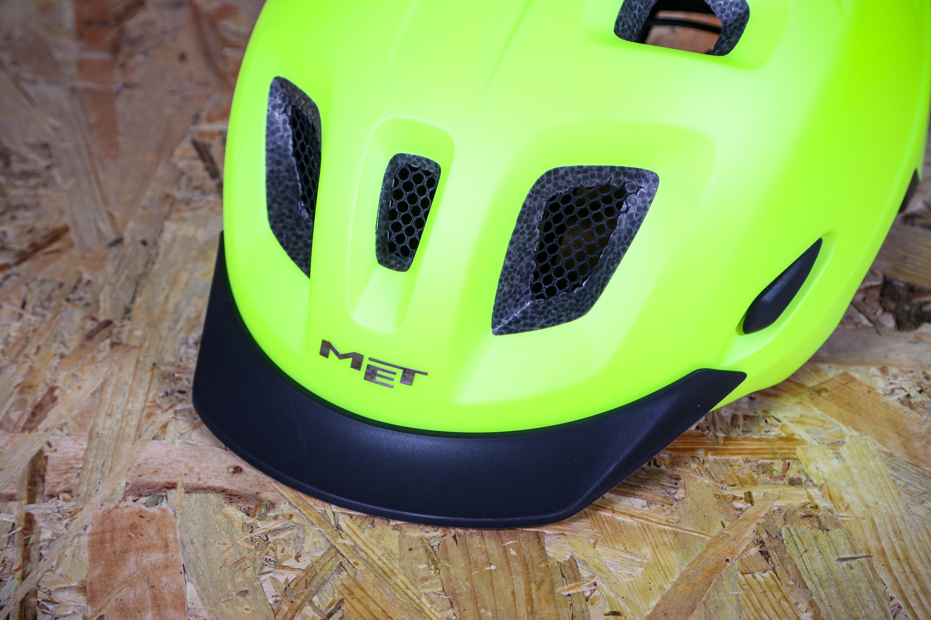 met mobilite helmet