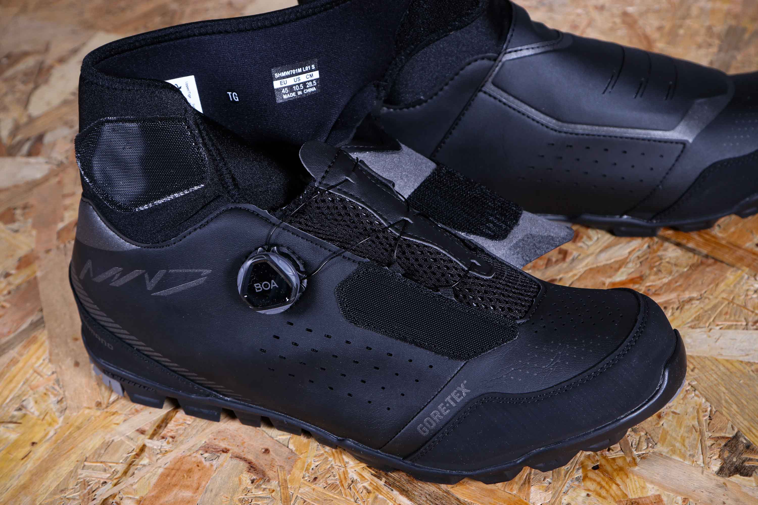 SHIMANO MW7 Boa MTB Schuhe Michelin Sohle wasserdicht+warm Gore Tex black NEU!! 