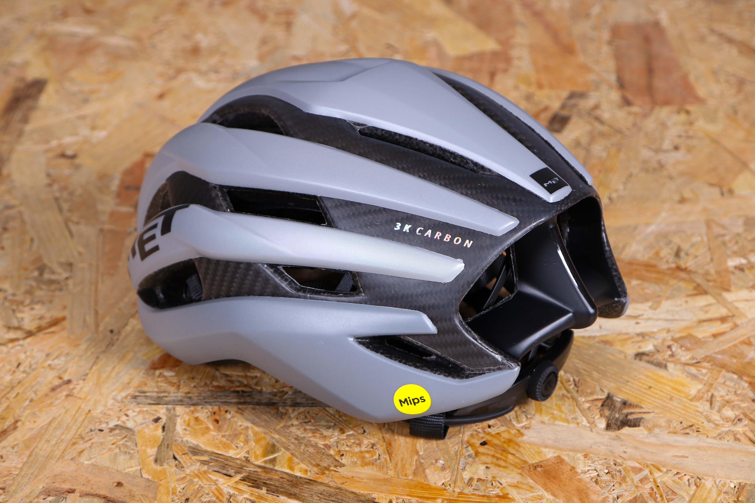 Review: Met Trenta 3K Carbon Mips | road.cc