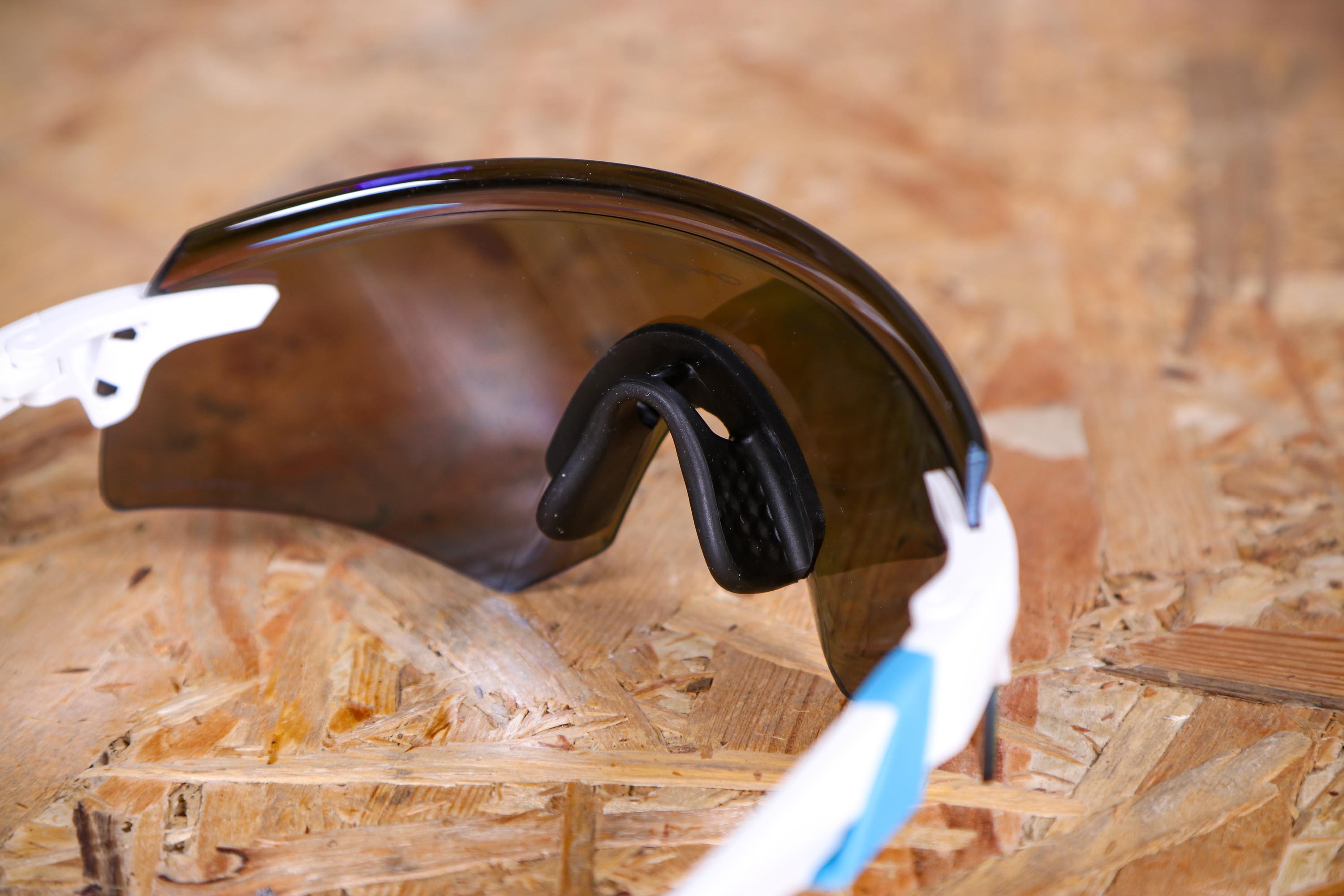 Review: Oakley Encoder sunglasses | road.cc