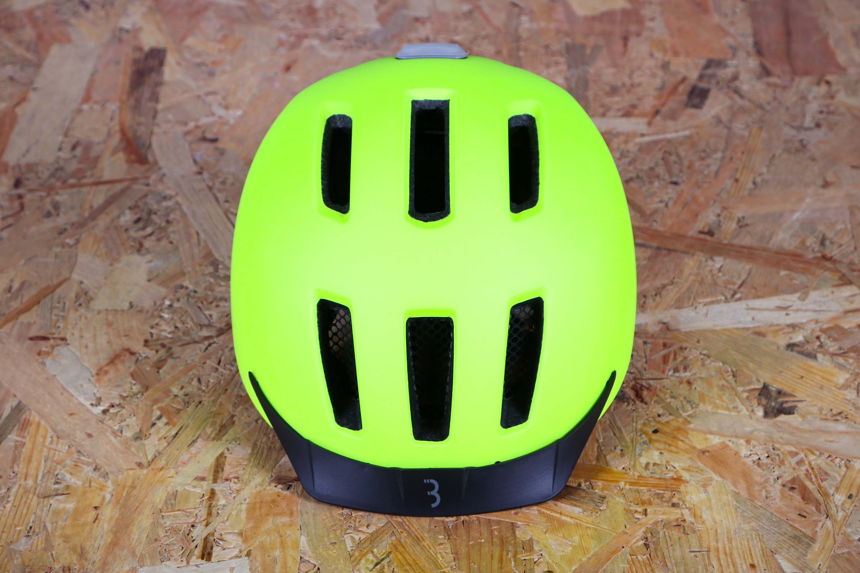 Review: BBB Grid Helmet with Rear LED Light | road.cc