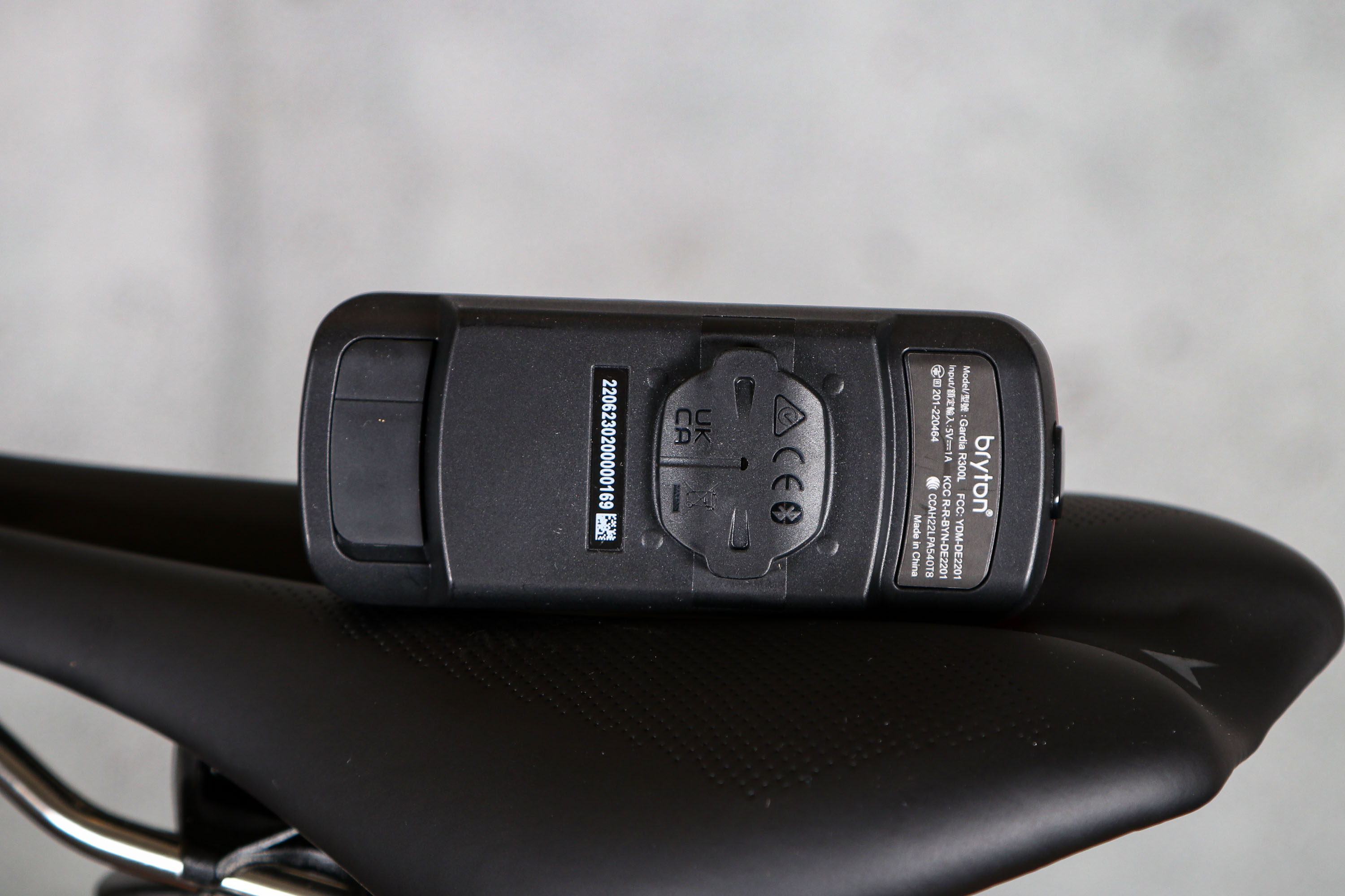 Review: Bryton Gardia R300L Rear View Bike Radar Tail Light | road.cc