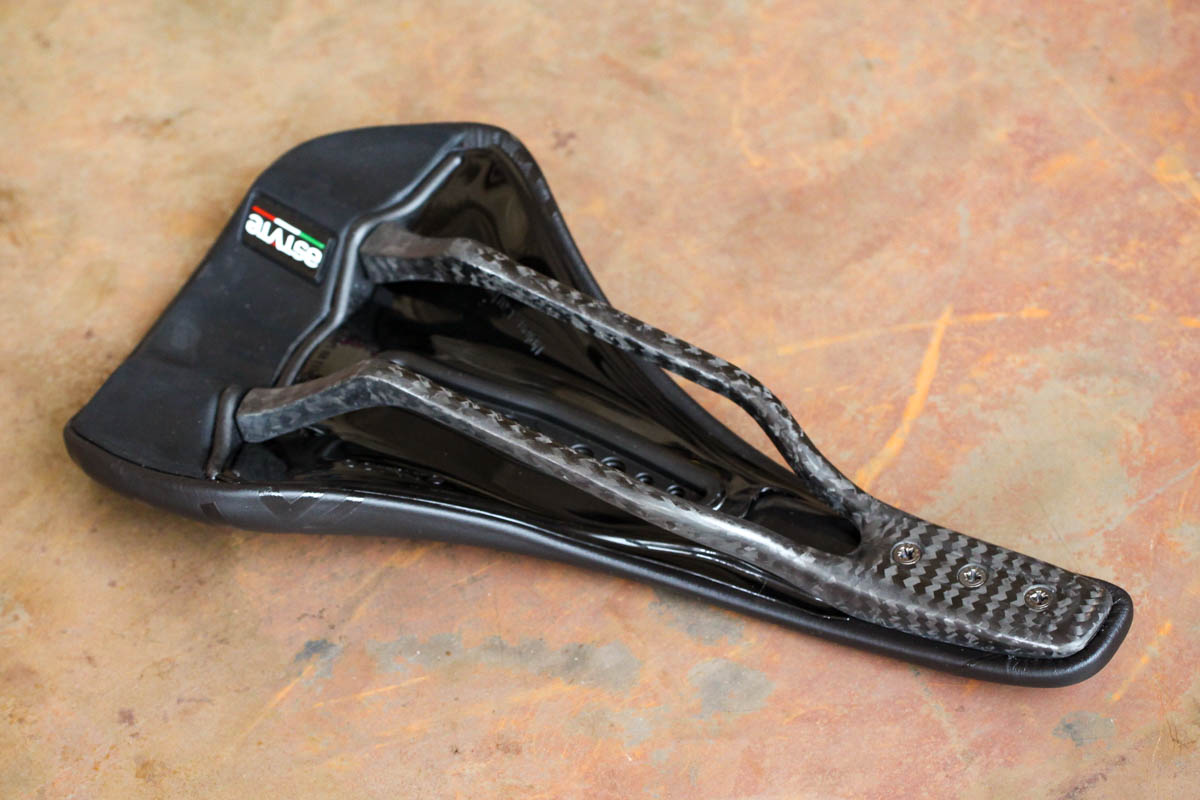 astute starlite vt carbon road bike saddle