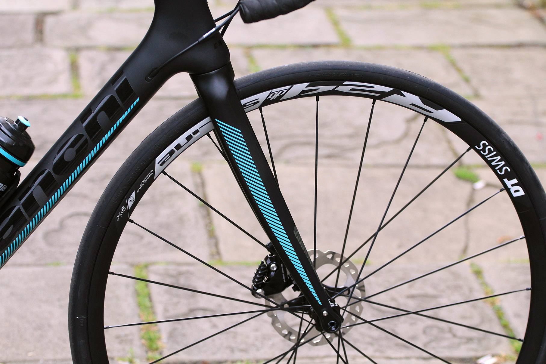 bianchi intenso disc ultegra 2019