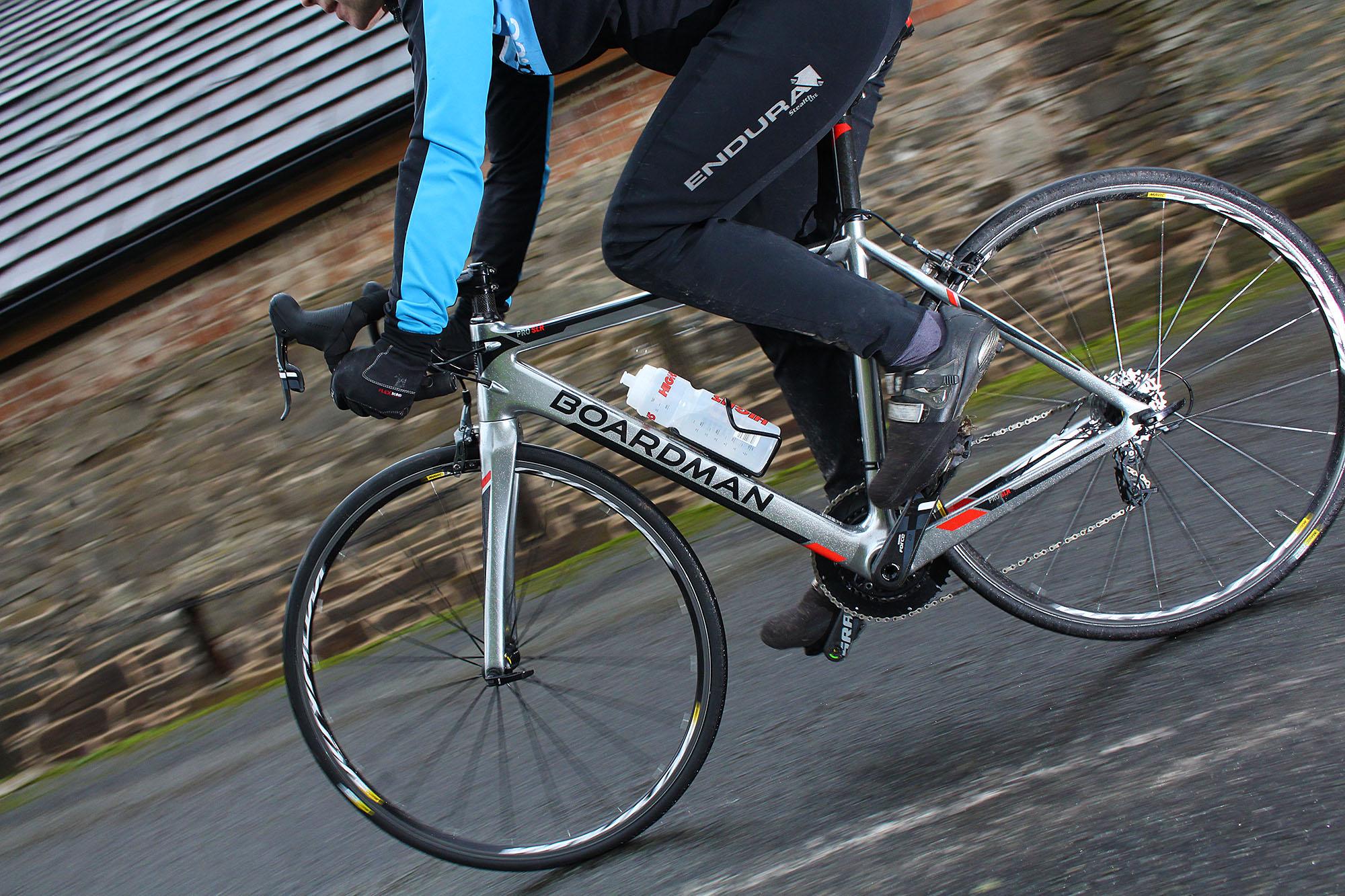 boardman air pro carbon aero road bike