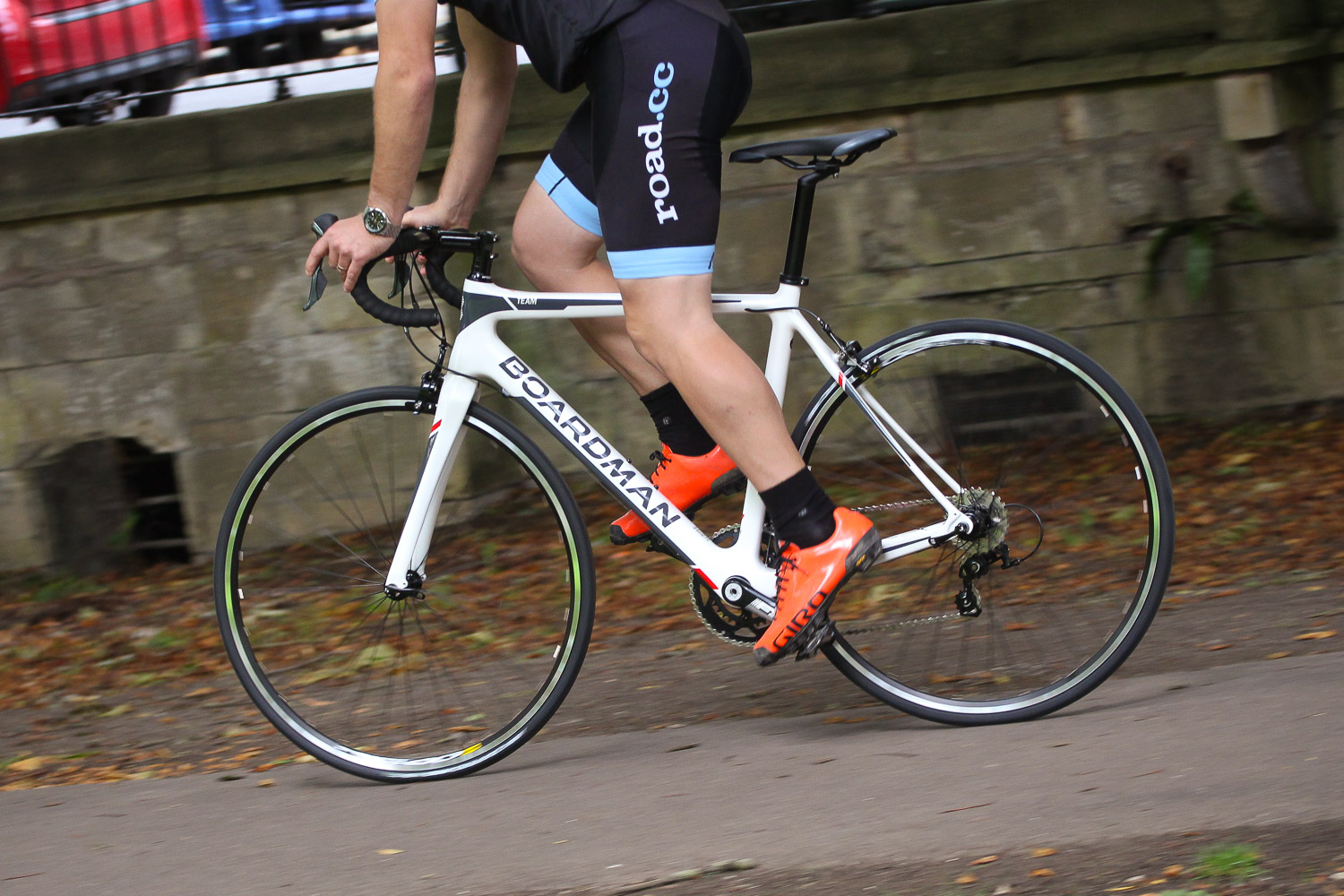 boardman team carbon road bike