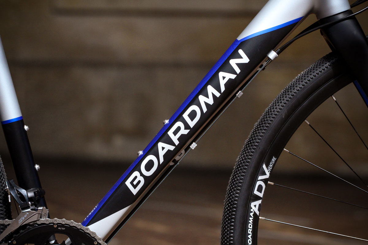 boardman adv 8.8 mens adventure bike