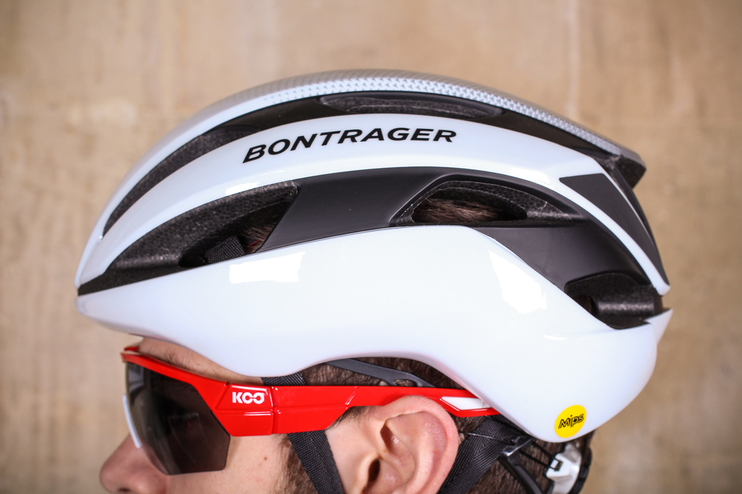 bontrager circuit mips road helmet