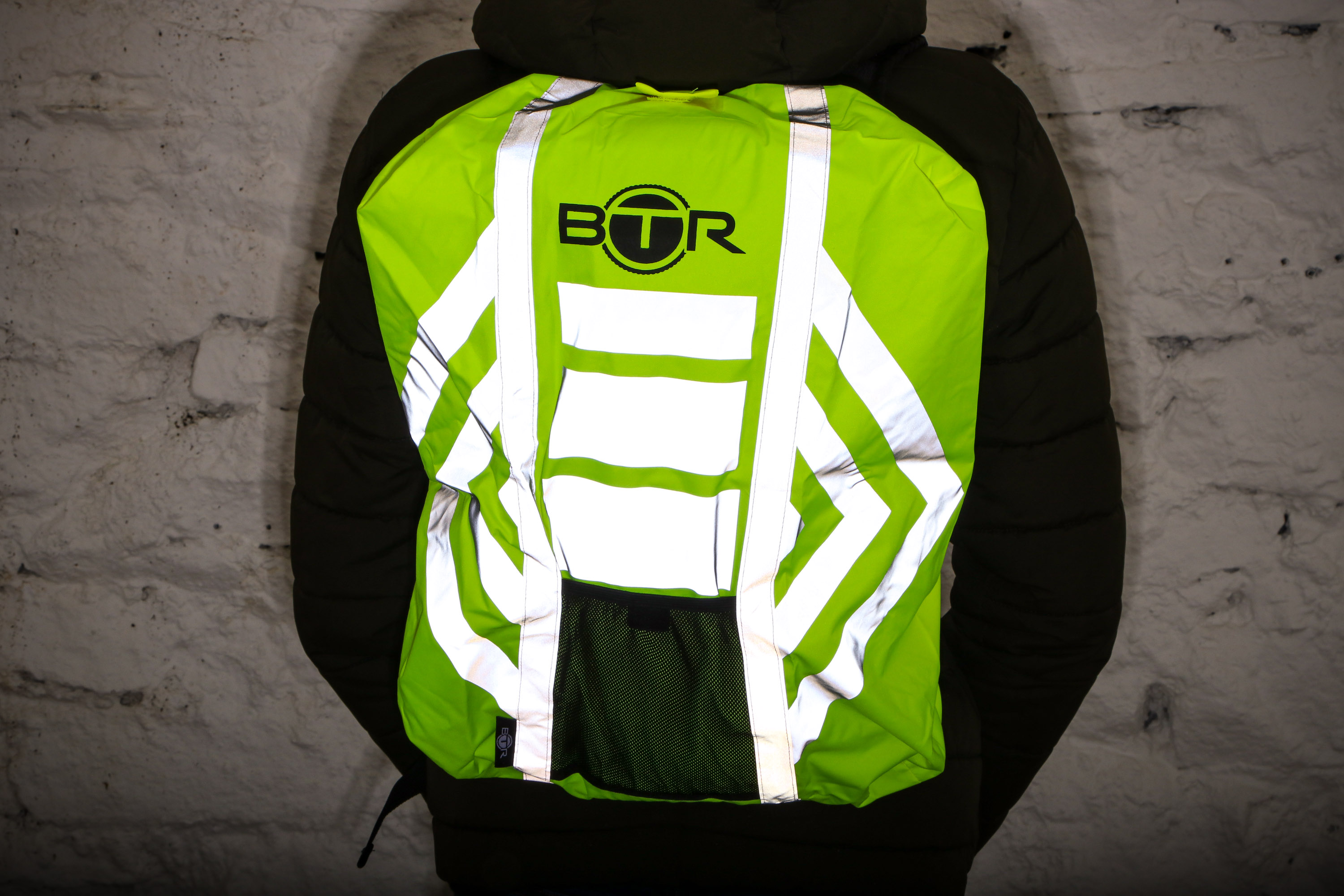 BTR Waterproof High Vis Reflective Backpack Cover Orange Regular 