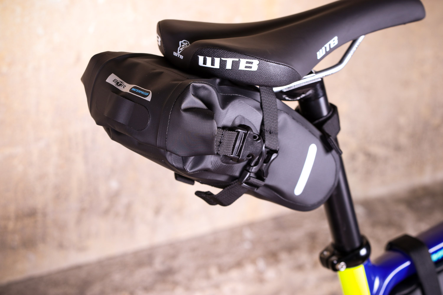 BTR Lightweight Saddle Wedge Bike Bag with Waterproof Zips & Rear Light Loop