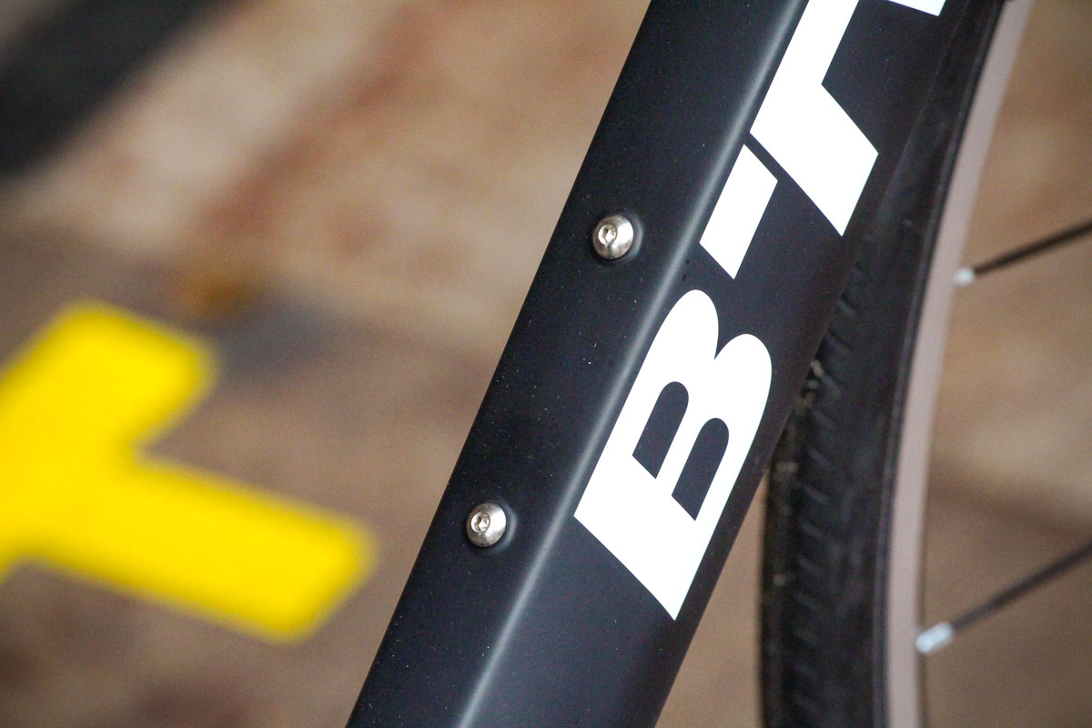 Review: Decathlon B’Twin Ultra 900 CF 105 | Road.cc