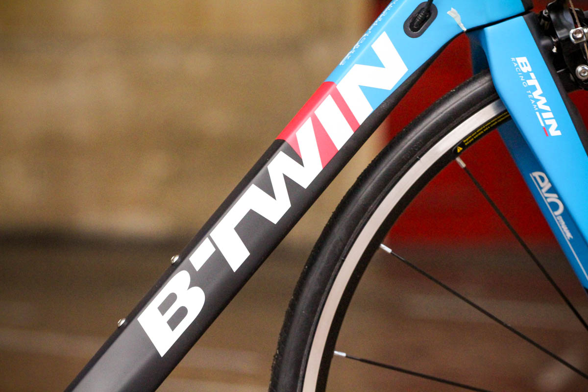 Review: Decathlon B’Twin Ultra 900 CF 105 | Road.cc