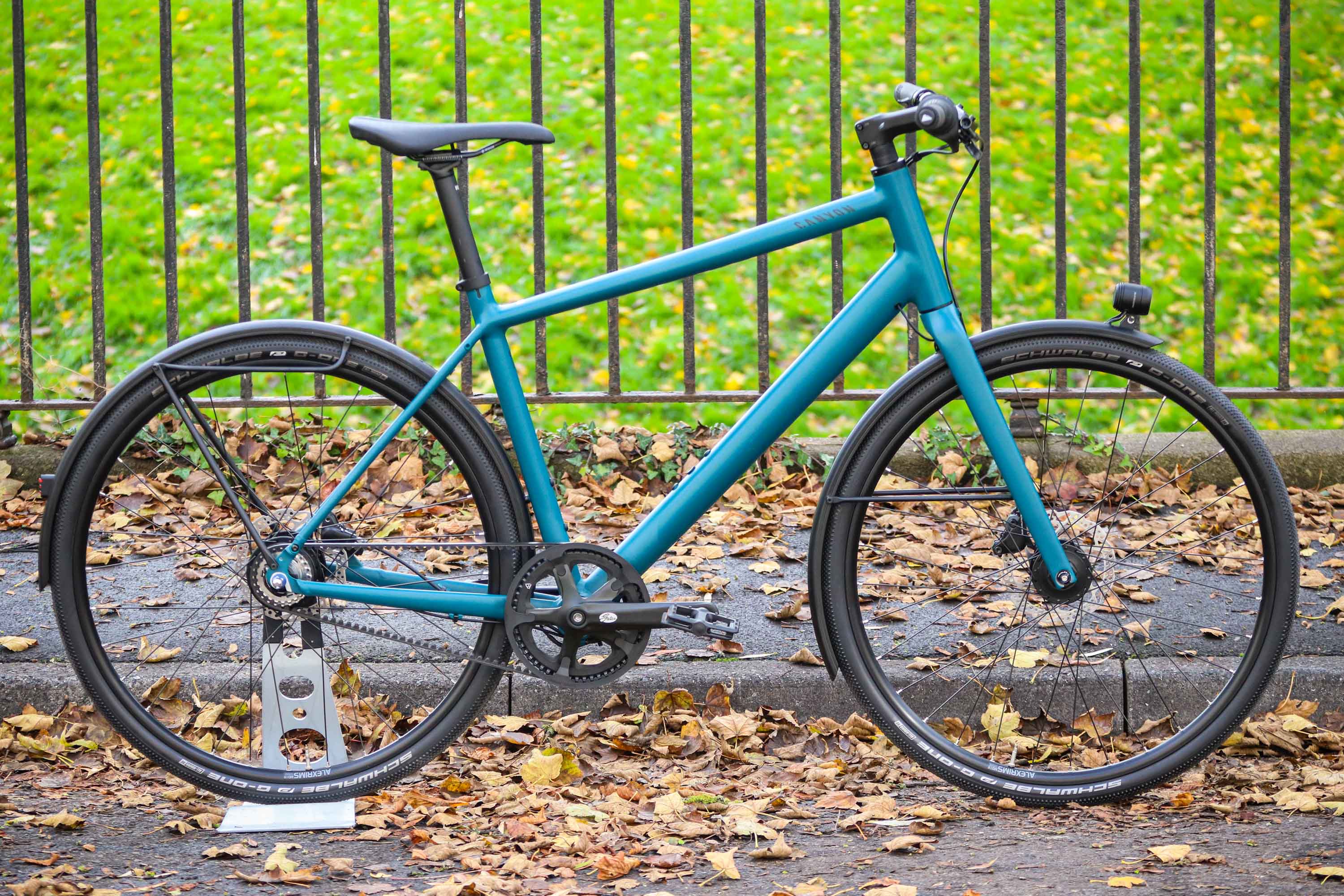 canyon commuter bike