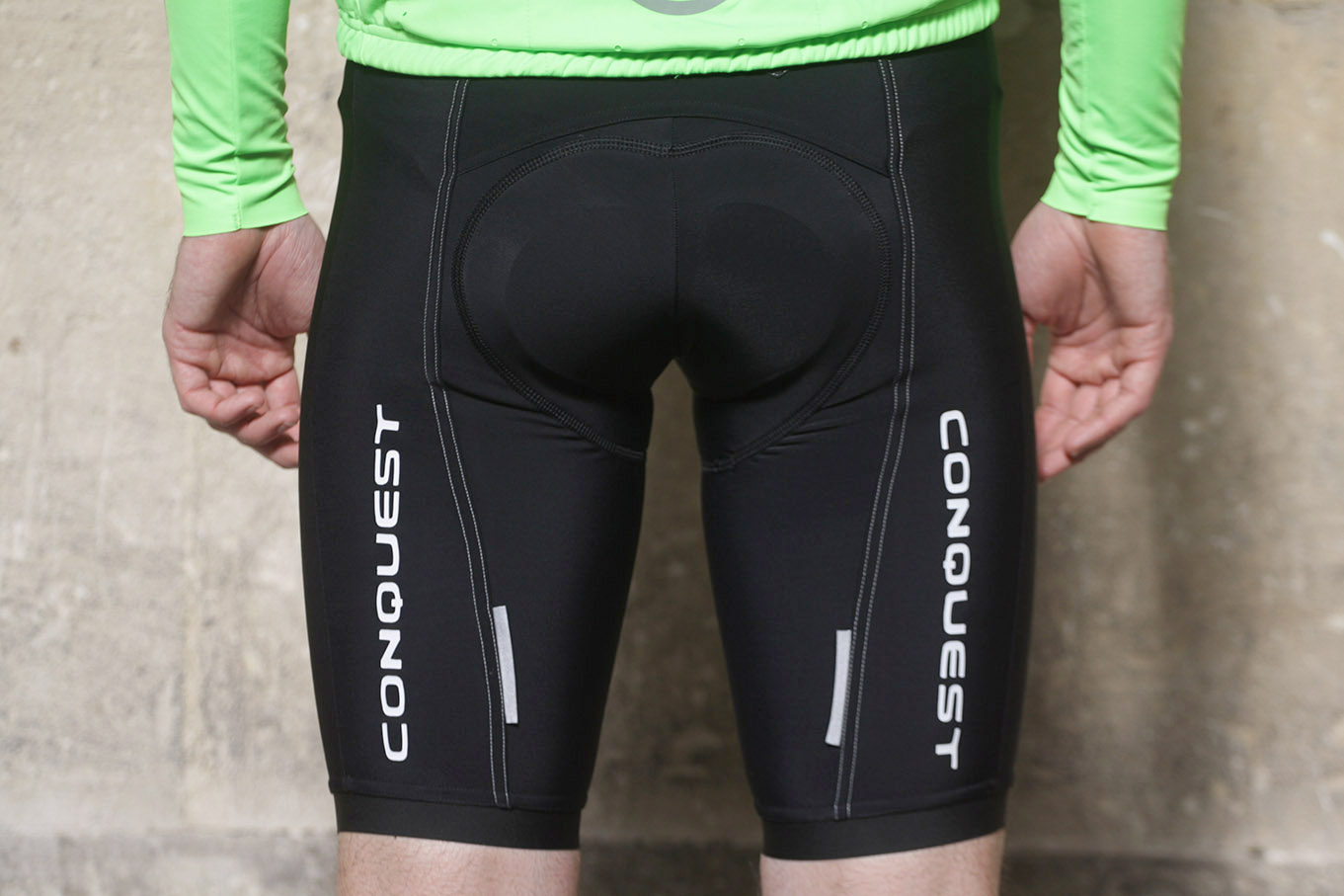 Review Conquest Core Thermal Endurance Bib Shorts road.cc
