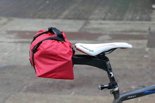 Homgee Bicycle Saddle Bag Bike Seat Bag Reflective Cycling Rear Seat Post  Bag Large Capacity Tail Rear Bag MTB Road Bike Bag Bicycle Storage Bag Bike  Accessories : Amazon.in: Car & Motorbike