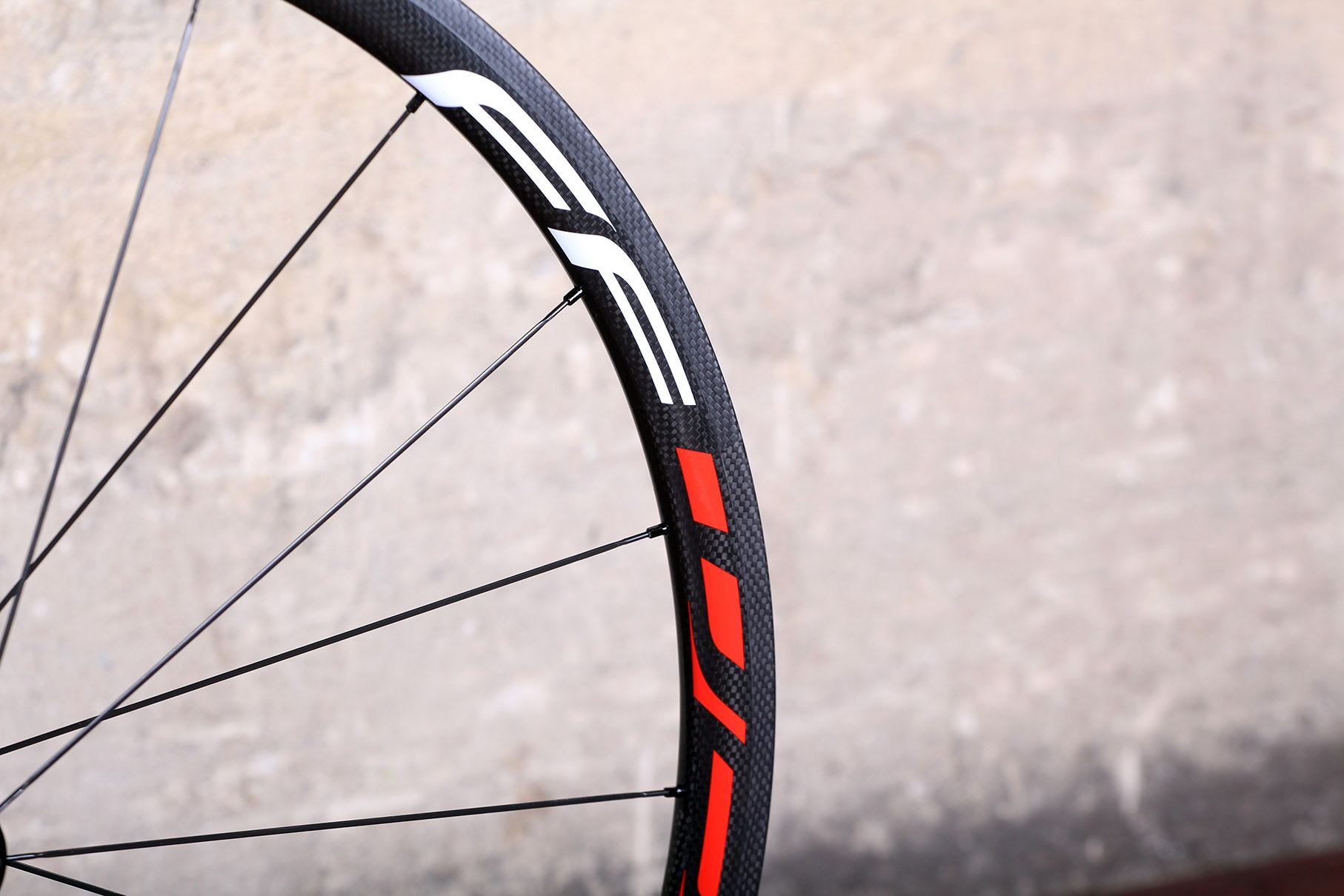 Review: Fast Forward F3R Full Carbon Clincher Wheelset | road.cc