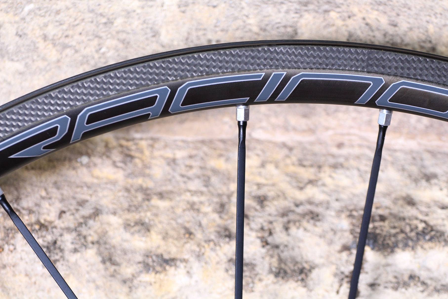 fulcrum racing zero carbon wheels