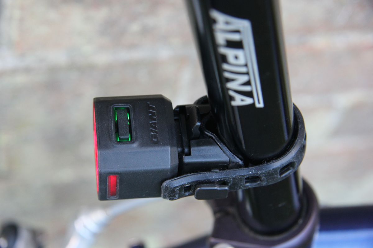 giant recon tl 100 rear light