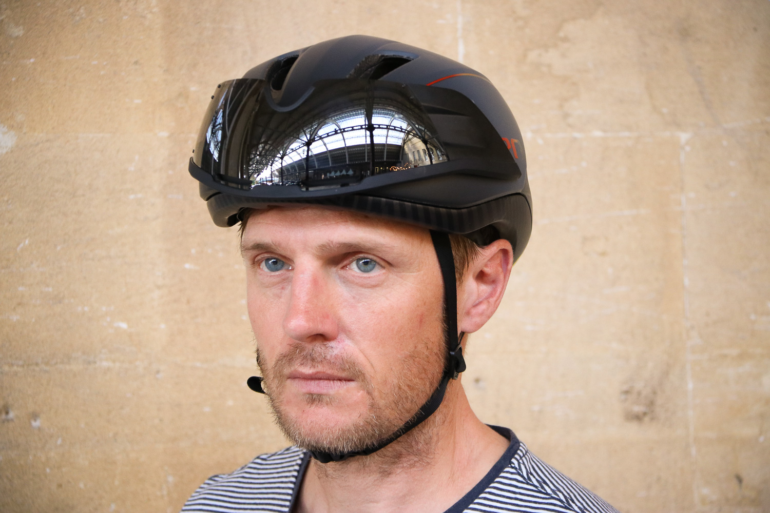 giro vanquish mips road helmet
