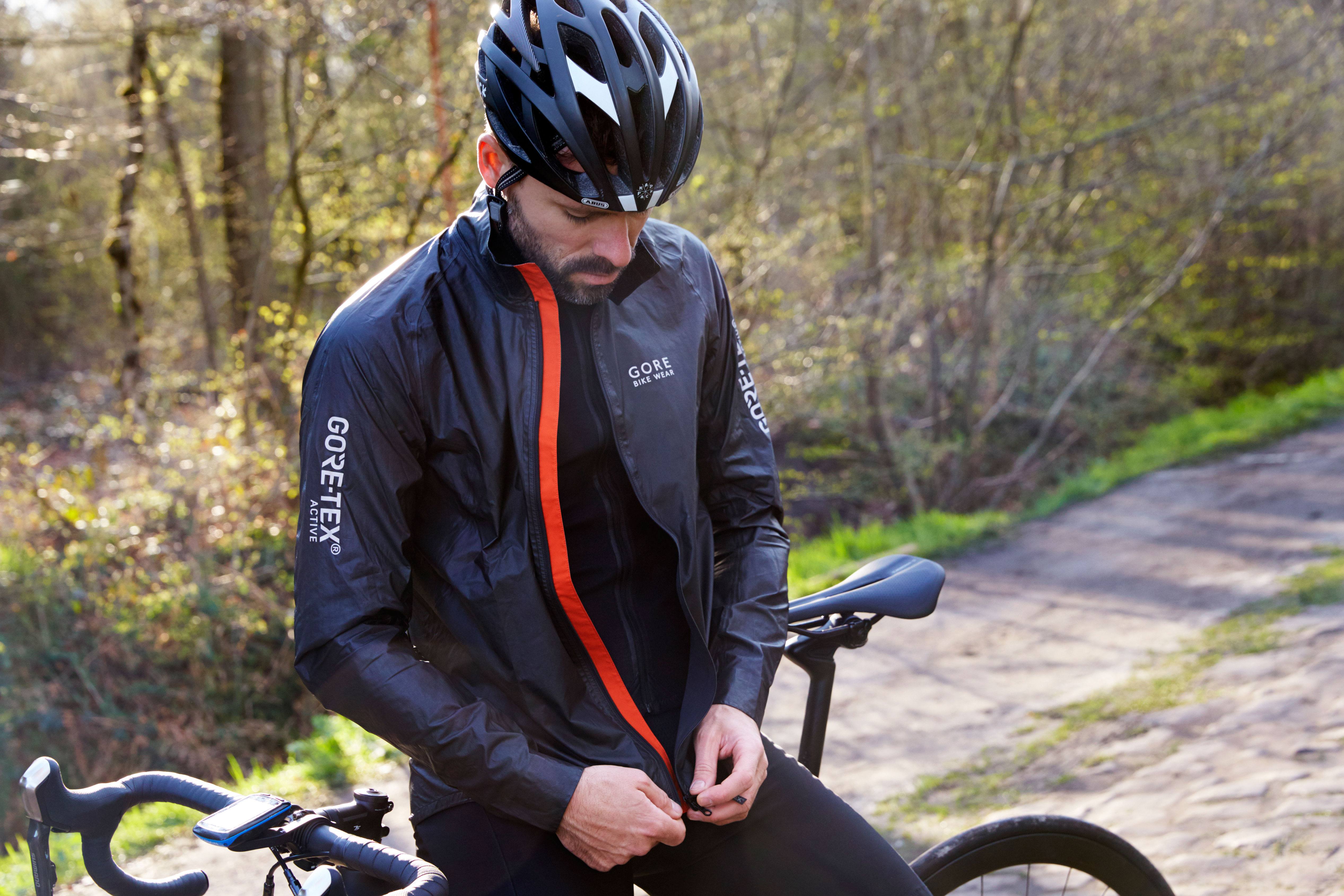 Kan weerstaan opbouwen Pellen Gore Bike Wear expands Gore-Tex Active Shakedry waterproof jacket range |  road.cc