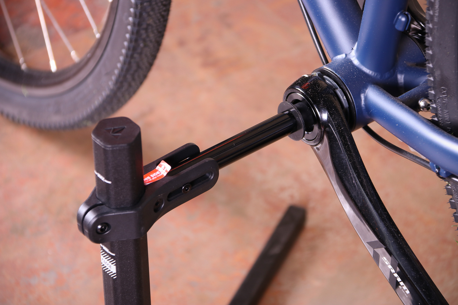 crank bike stand