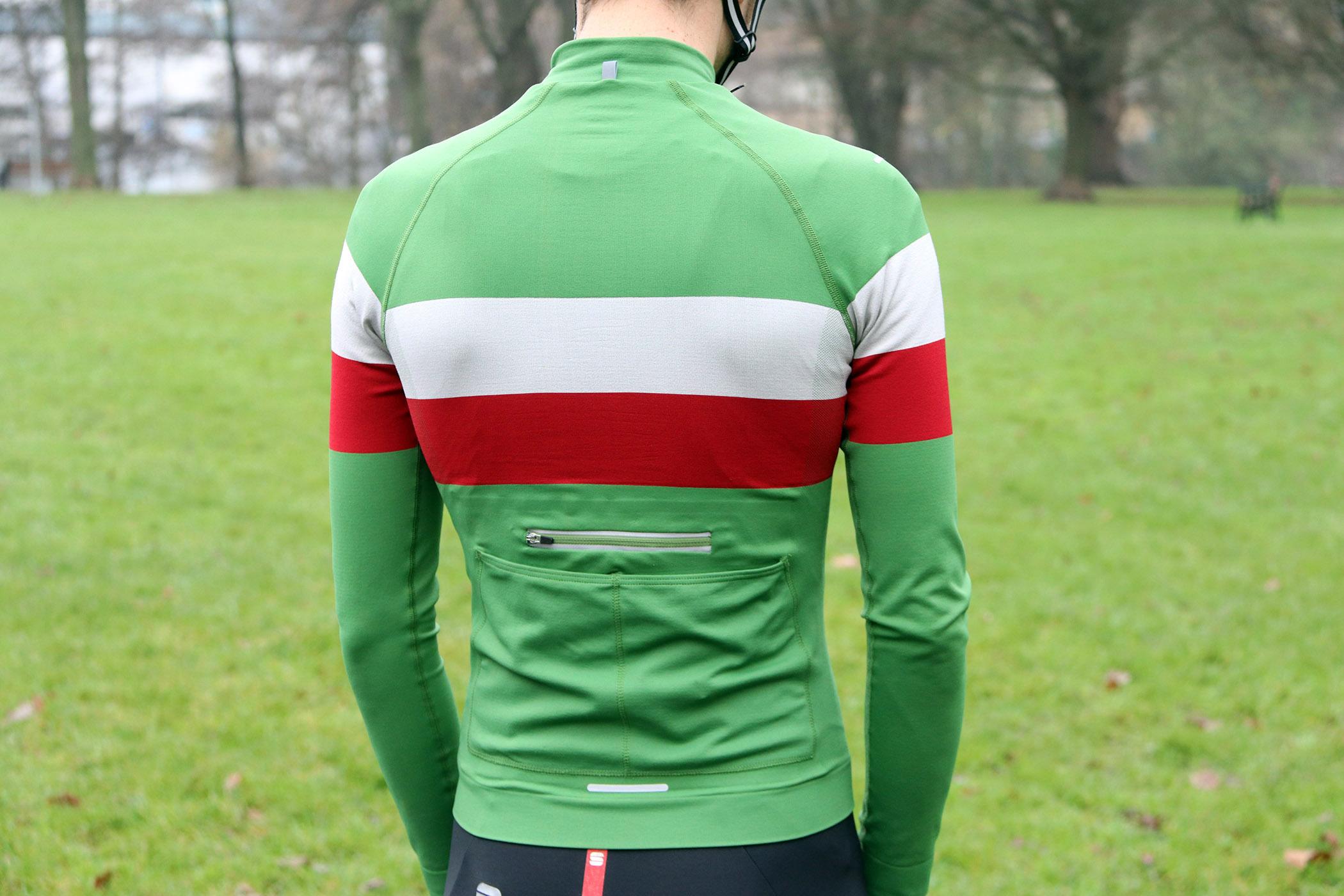 howies cycle clothing