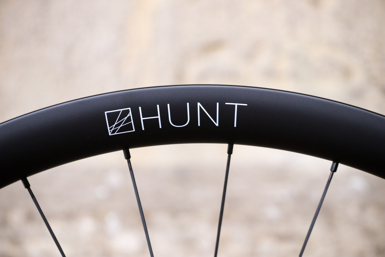 hunt 35 carbon gravel disc