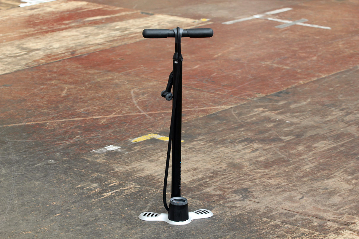 btwin 500 floor pump