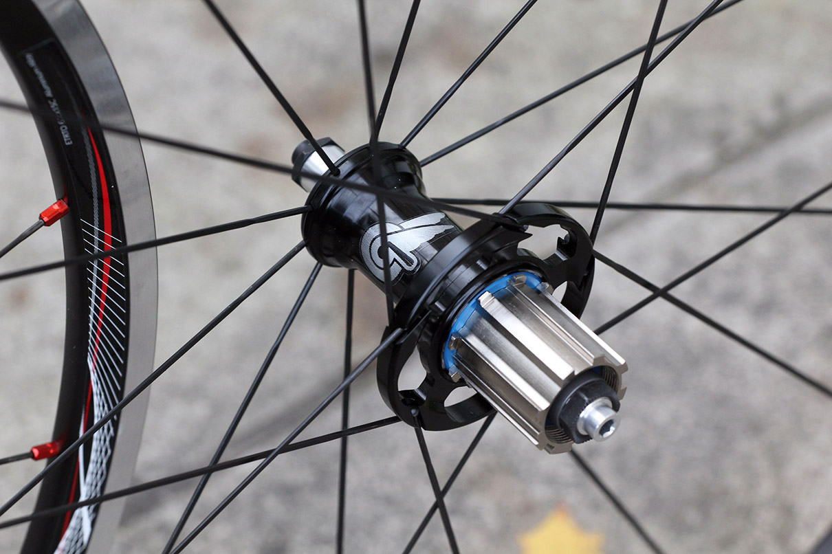 Review: Campagnolo Asymmetric wheels |