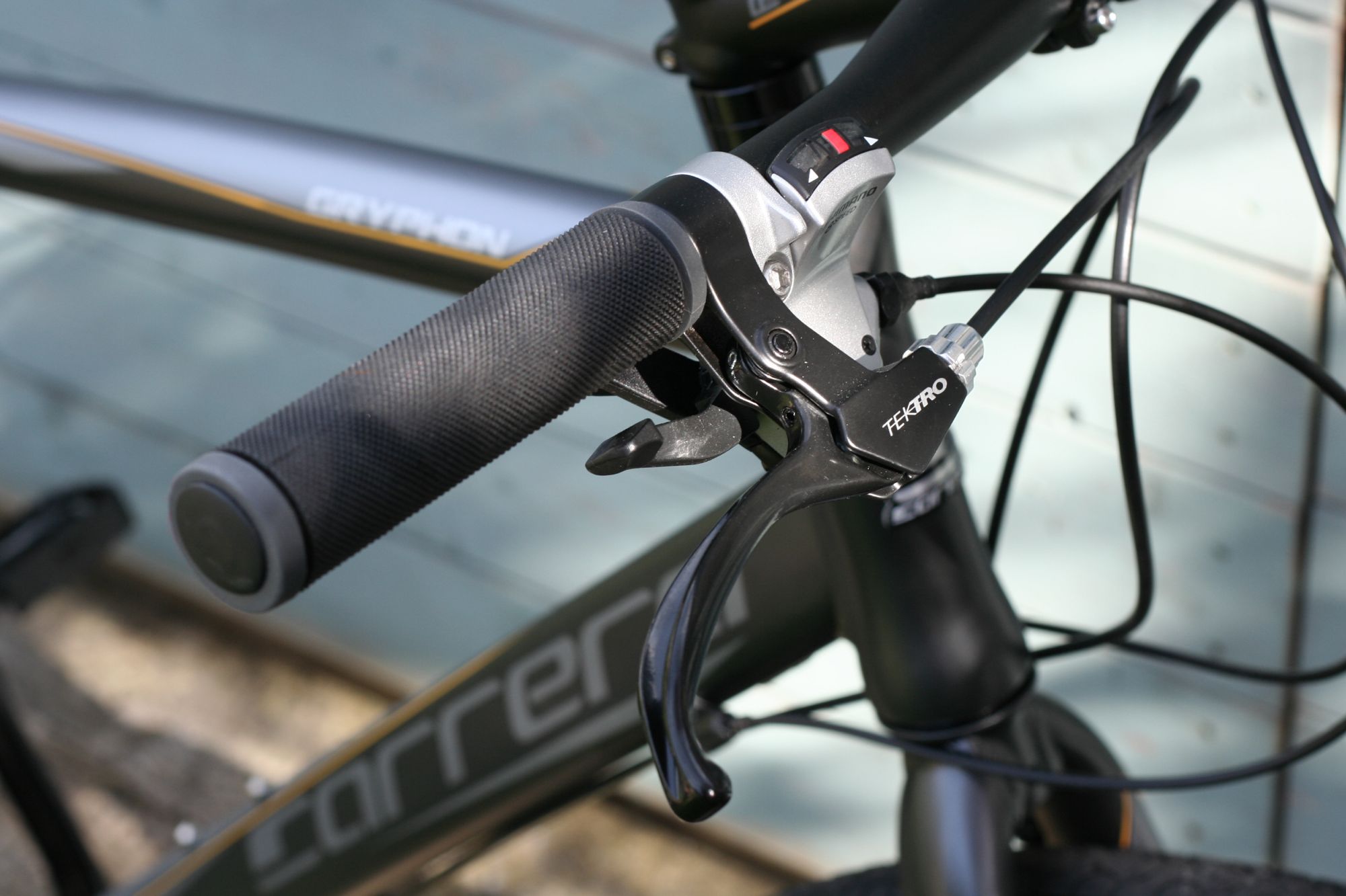 carrera handlebar grips