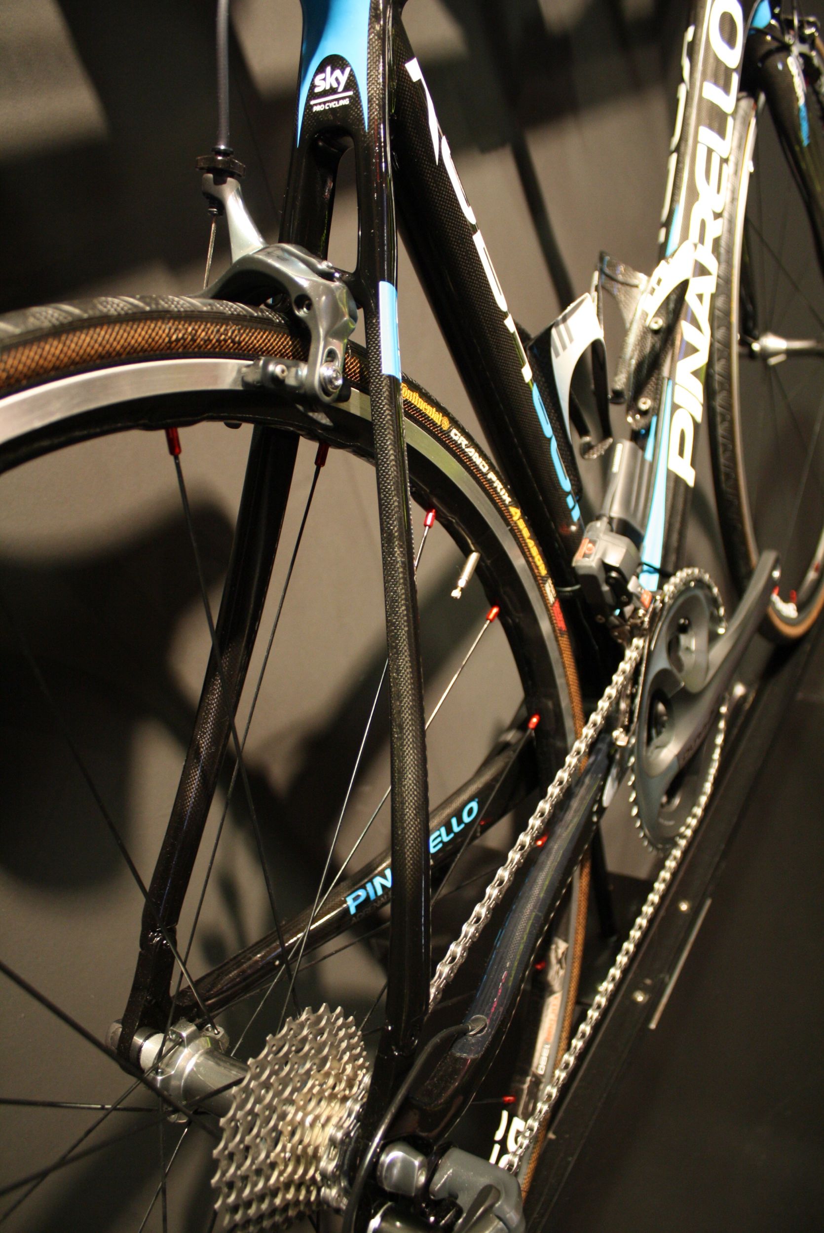 Eurobike 2010: New Pinarello TT bike, sportive machine, road bike ...