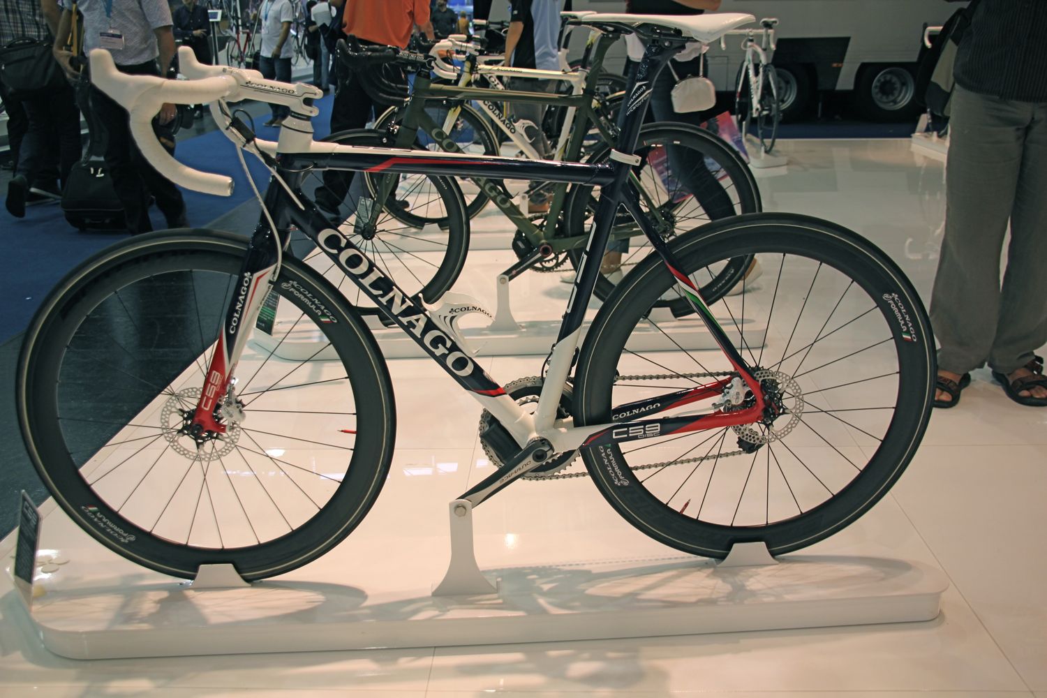 Eurobike 2012 Colnago 2013 C59 Disc Clx 3 0 Fancy Paint Jobs And More Road Cc