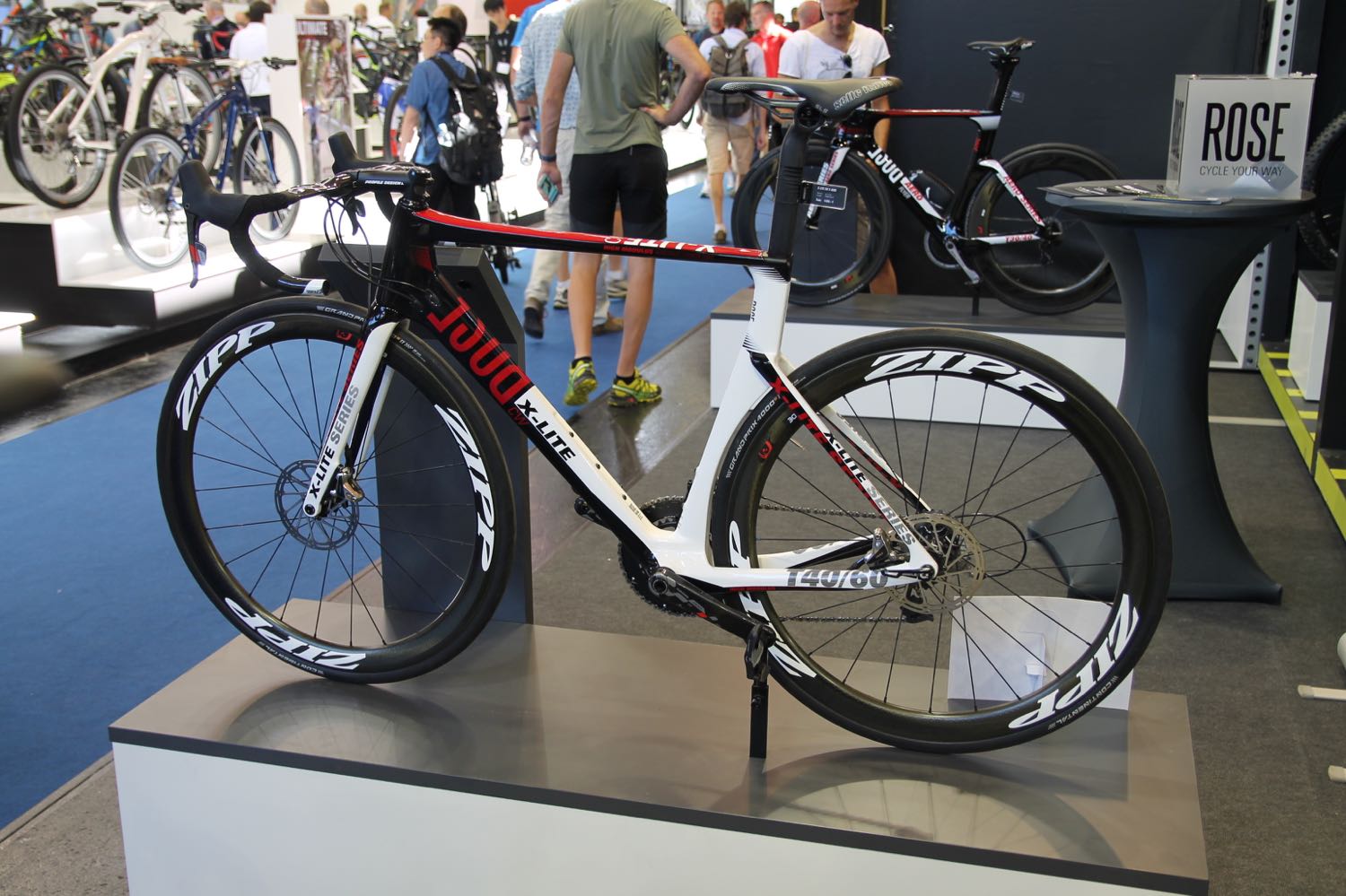 Rose X-Lite CW combines aerodynamics and disc brakes for 2016 | road.cc