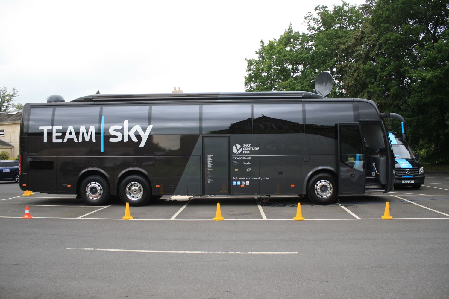 Tour Tech 2014: On le (team) buses | road.cc