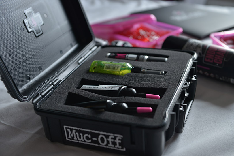 muc off box