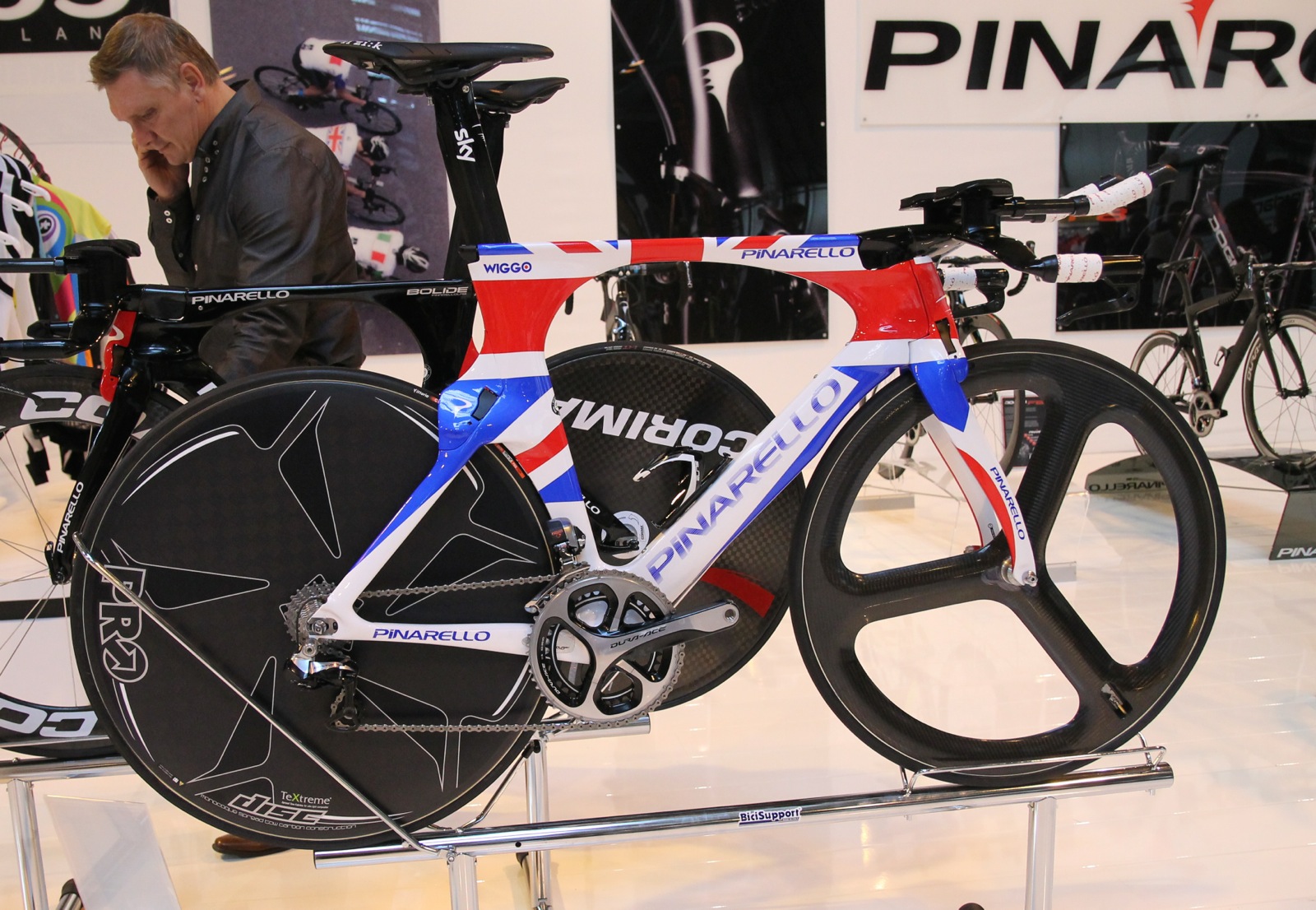 pinarello time trial bike