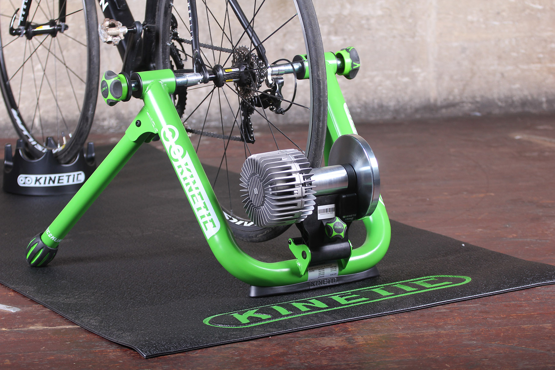 kinetic indoor bike trainer