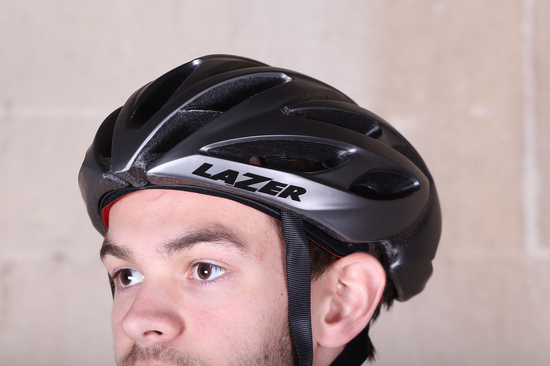 lazer o2 road helmet