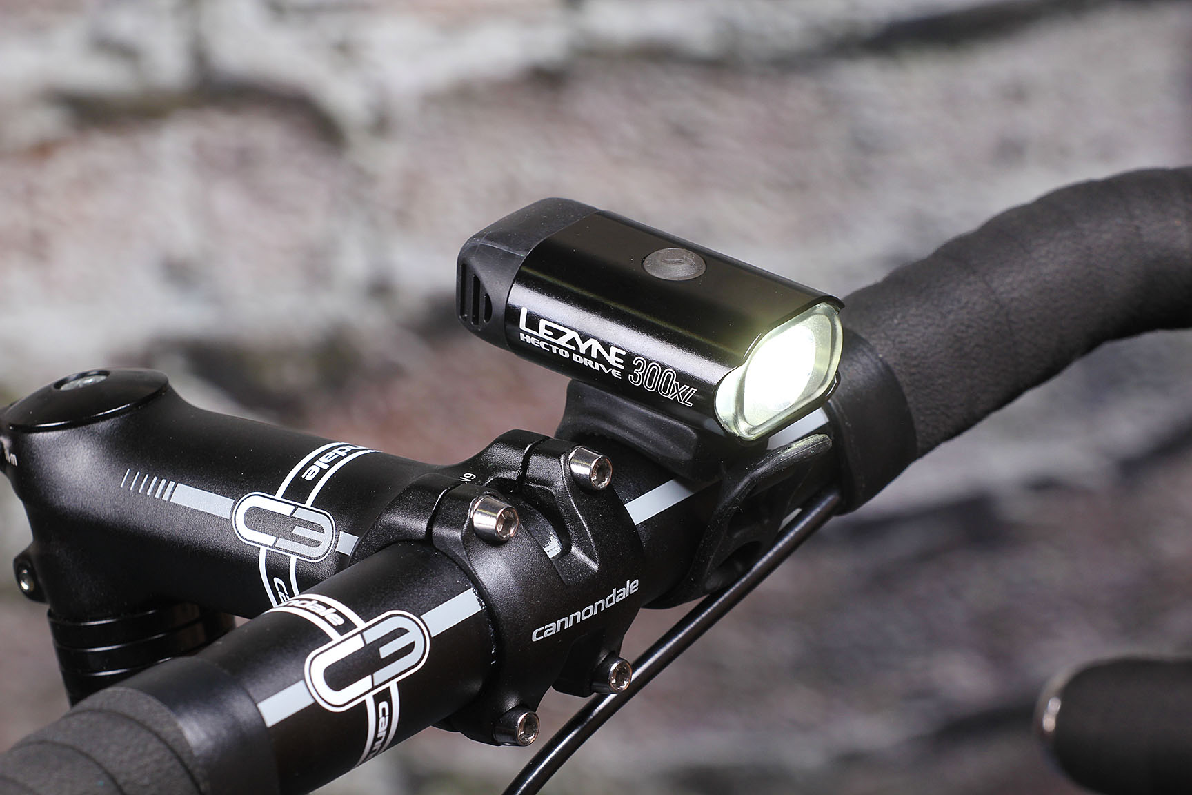 Review: Lezyne Hecto Drive 300XL | road.cc