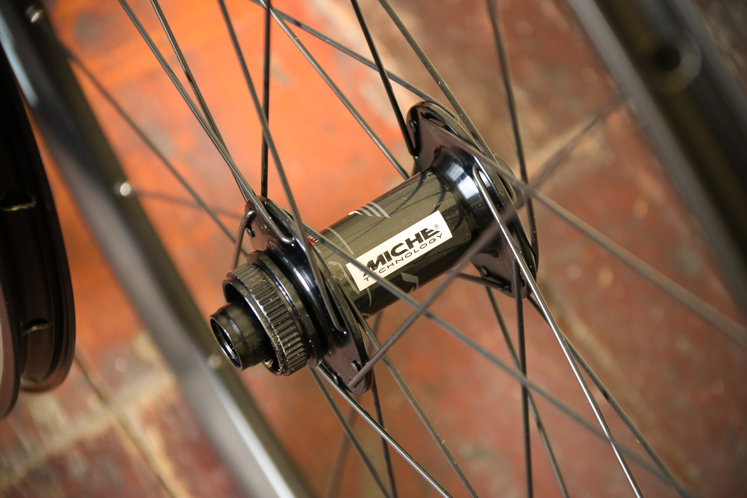 paspoort doos Wortel Review: Miche Race AXY DX WP Disc wheelset | road.cc